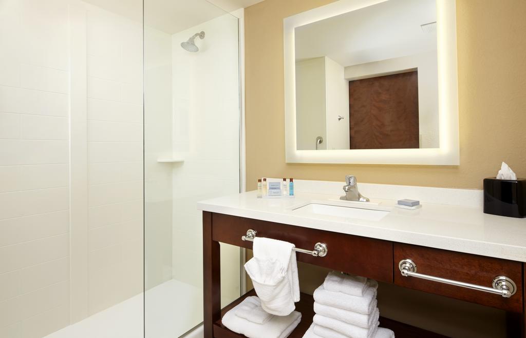 Hawthorn Suites By Wyndham Wheeling At The Highlands Triadelphia Luaran gambar